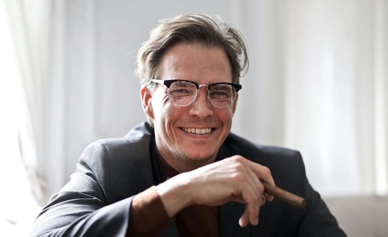 corporate business intelligence report